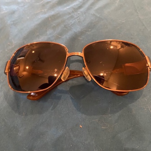 Ladies\' Versace sunglasses brown & gold. Some minor scratches, please see pics.